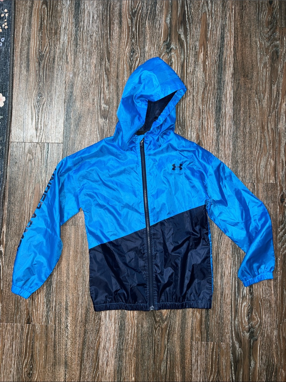 Under Armour Bright Blue and Navy Hooded Kids Windbreaker Rain Jacket Medium